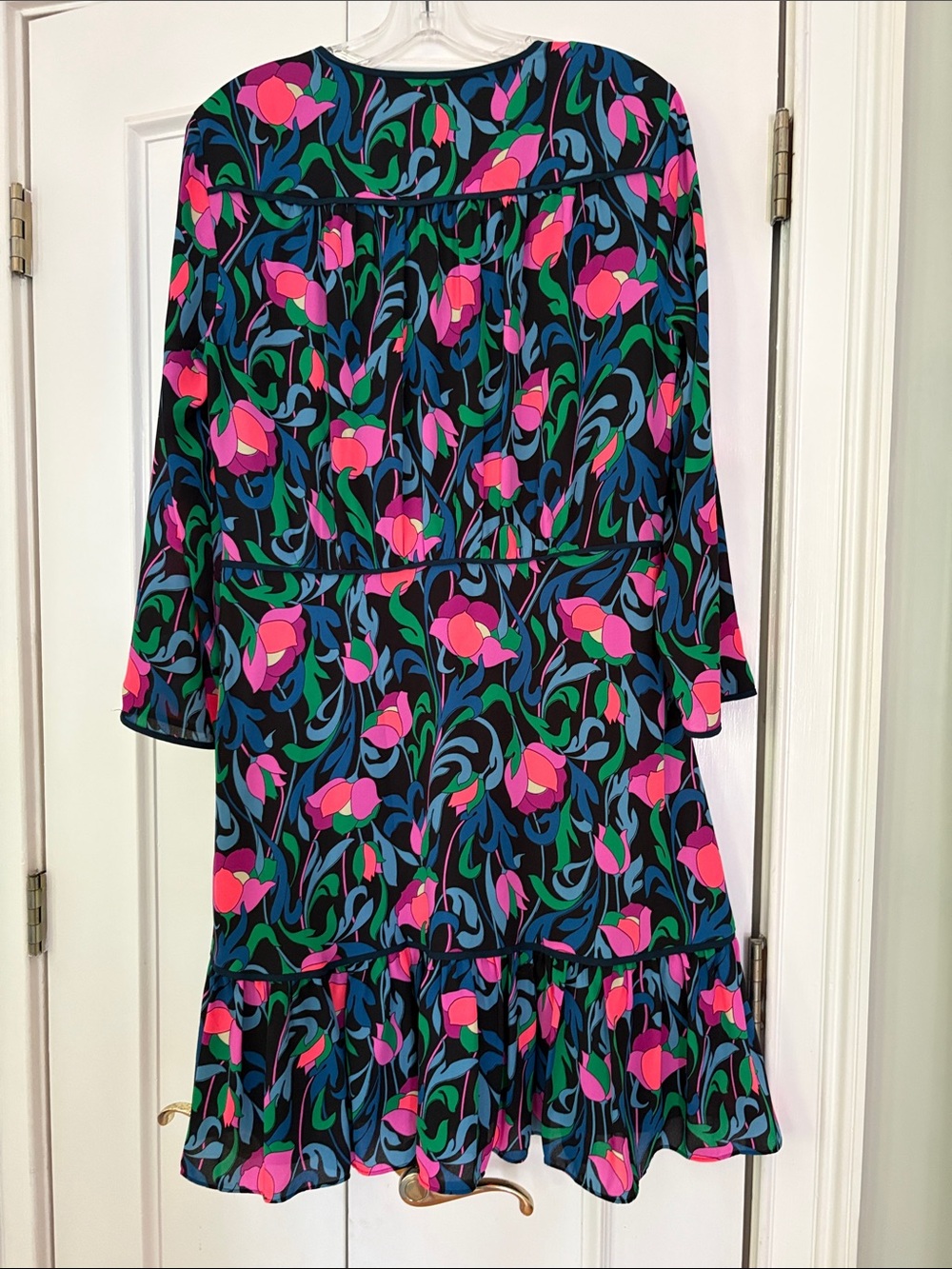 Kate Spade black floral wrap design dress with pink and blue blossoms sz 12 - Picture 3 of 4